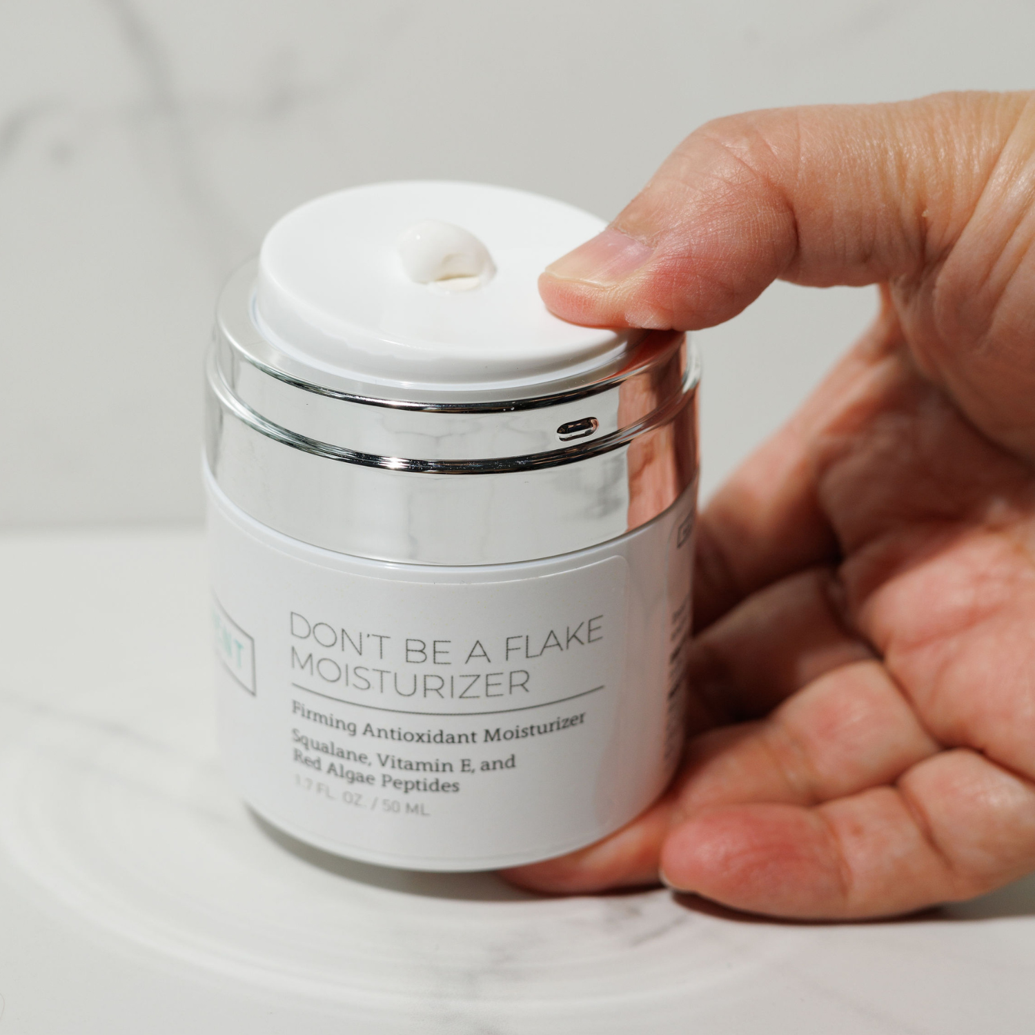 The Treatment Don’t Be A Flake Moisturizer – Restorative Antioxidant Cream for Glowing Skin